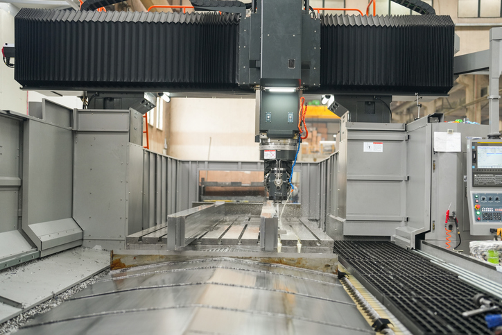 large 5 axis cnc milling machine machining parts in industry